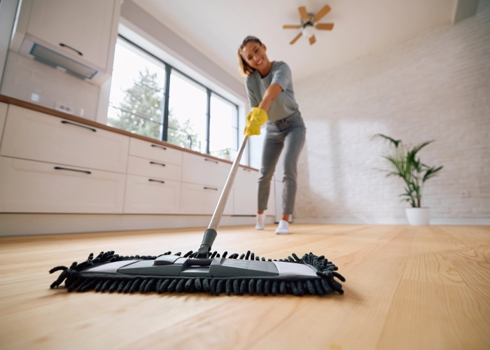 Limpieza de zonas comunes de edificios en Huelva 21001